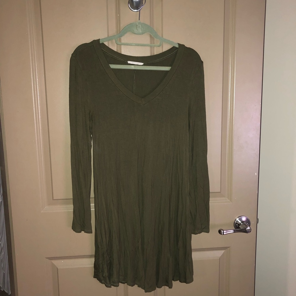 Olive Green Long-Sleeve Dress